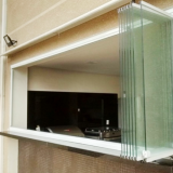 janela de vidro para sala Salto de Pirapora