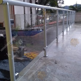 manutenção de guarda corpo de vidro temperado Itanhaém