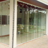 porta balcão em vidro temperado Amparo